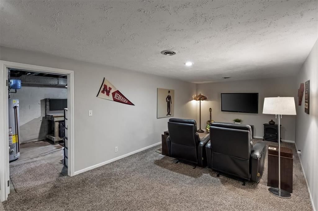 5319 Juniper Street — photo 22