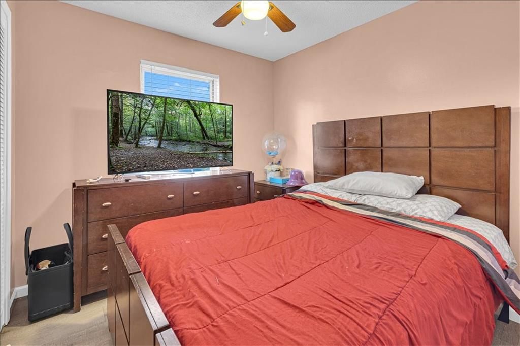 220 Debra Street — photo 22
