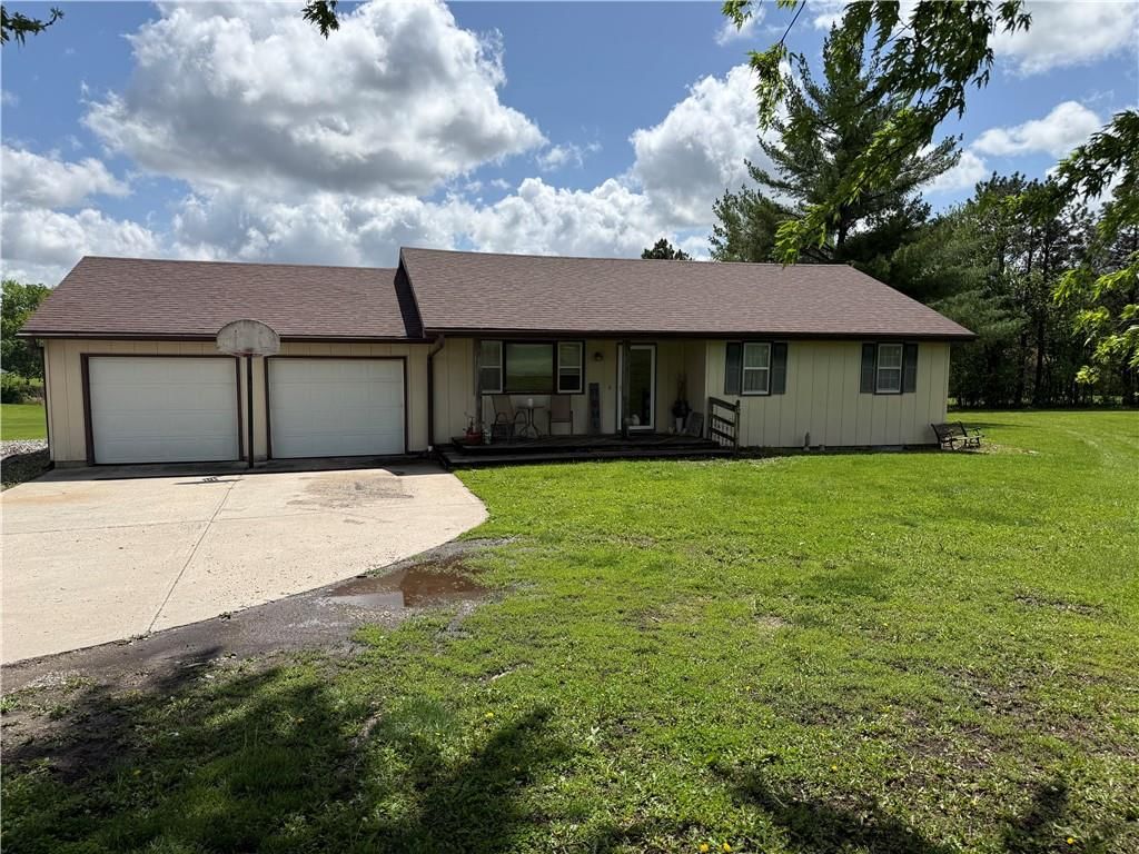 6474 SW Oakridge Road, Stewartsville, MO