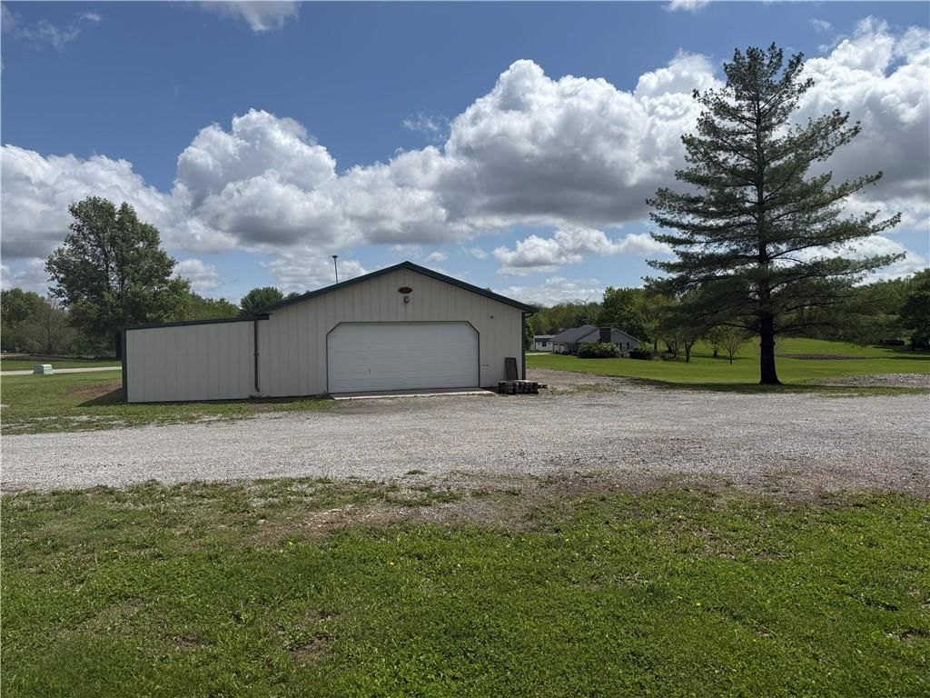 6474 SW Oakridge Road — photo 12