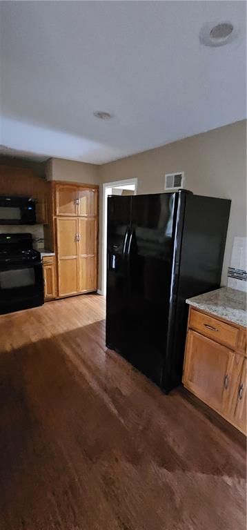 1819 S STAGECOACH Drive — photo 8
