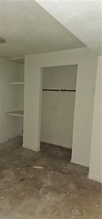 1819 S STAGECOACH Drive — photo 29
