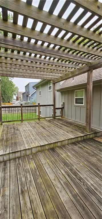 1819 S STAGECOACH Drive — photo 32