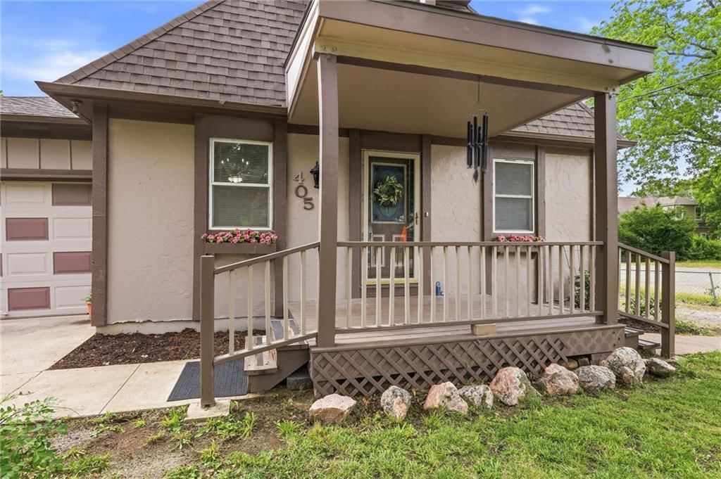 405 S Pine Street — photo 2