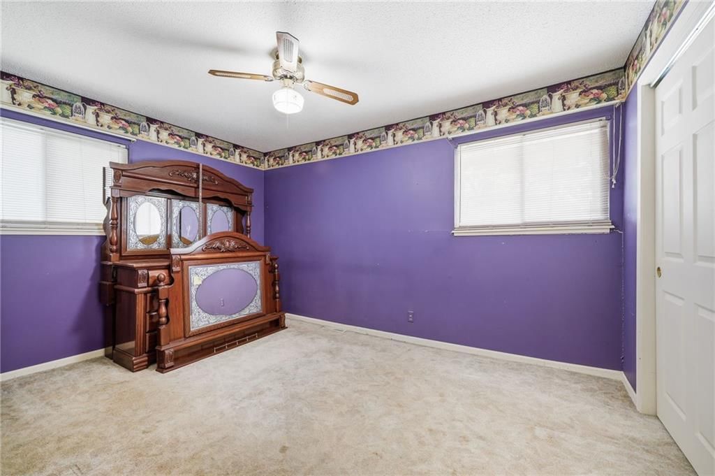 405 S Pine Street — photo 14
