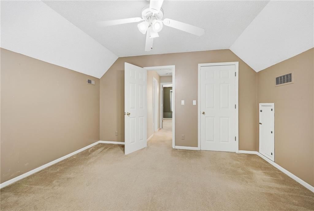 405 S Pine Street — photo 18