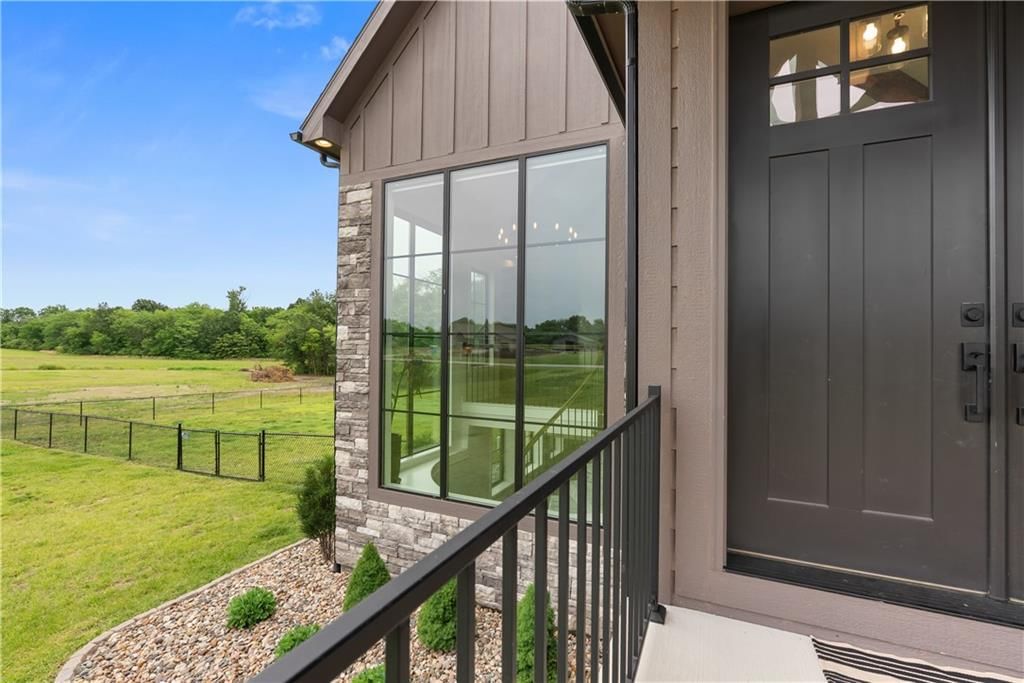 13405 Woodland Ranch Drive — photo 10