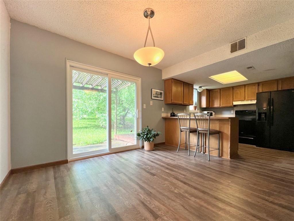 3017 W 23rd Terrace — photo 4