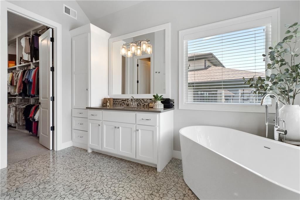 10909 W 172nd Street — photo 29
