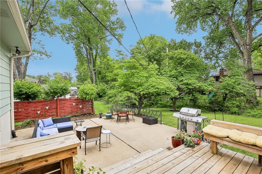 708 Tyler Avenue — photo 35