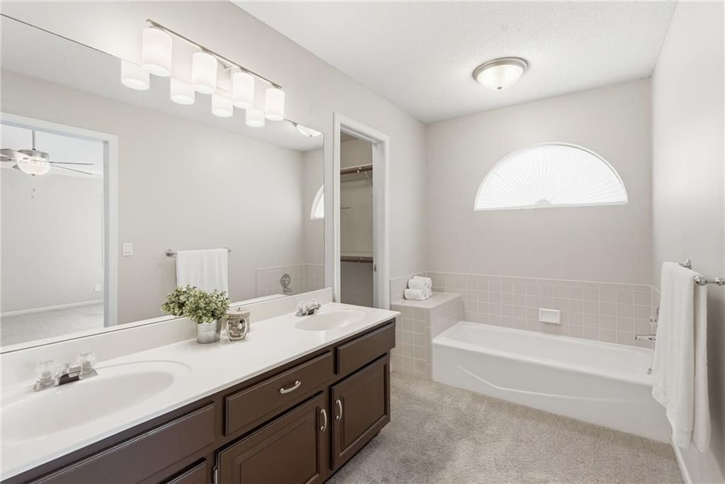 6610 W 158 Terrace — photo 19