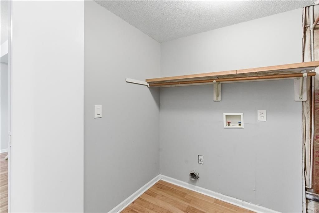 6610 W 158 Terrace — photo 27