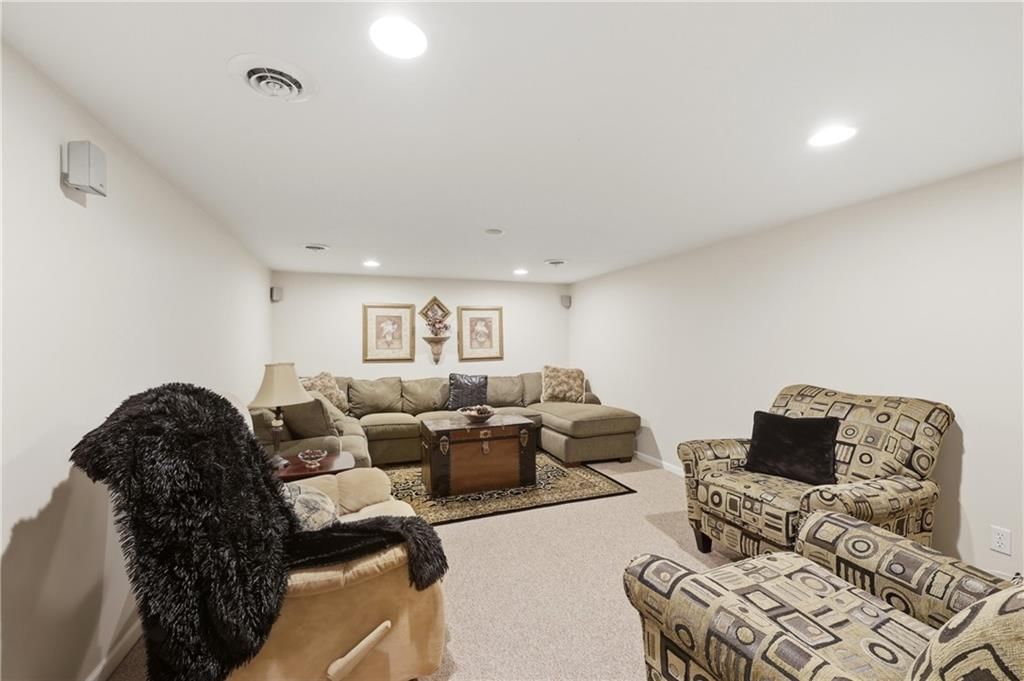 969 NE 1621st Road — photo 32