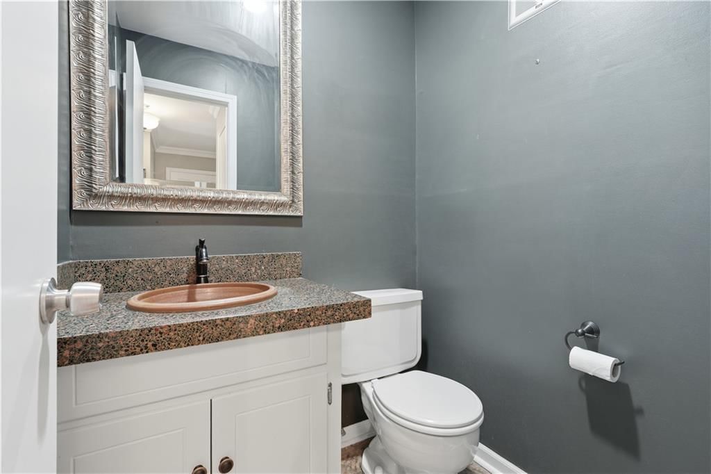 7709 W 102nd Street — photo 8