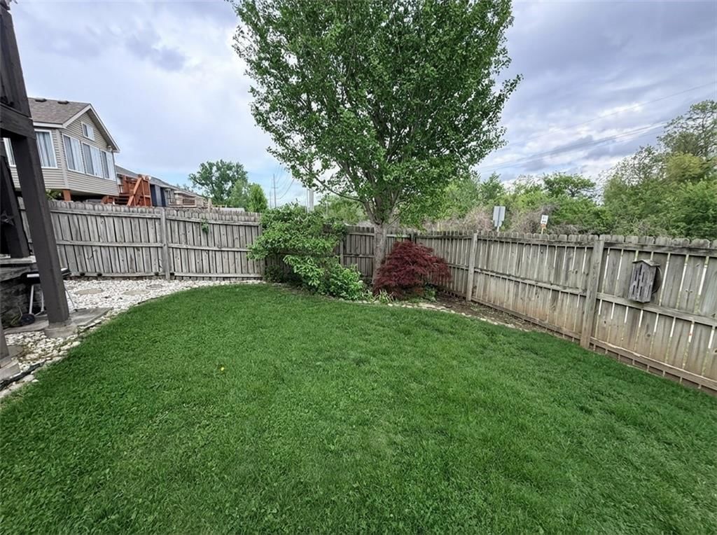 2611 Andrew Court — photo 6