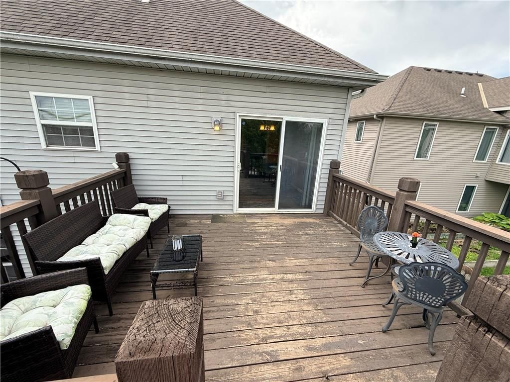 2611 Andrew Court — photo 9