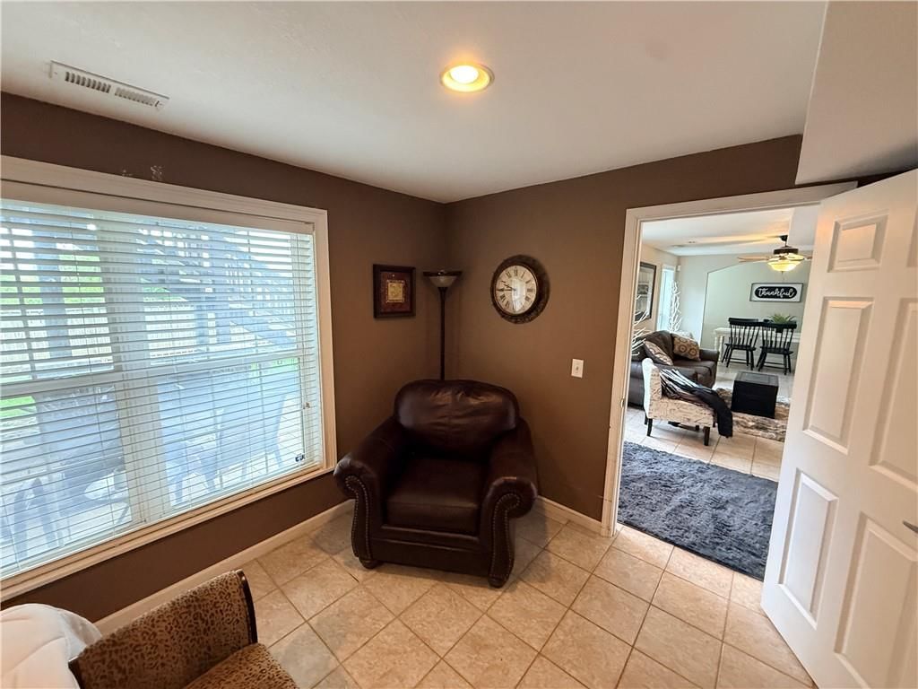 2611 Andrew Court — photo 54
