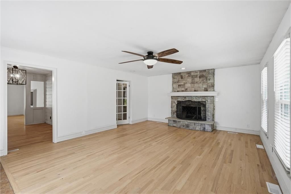 4929 N Cleveland Avenue — photo 24