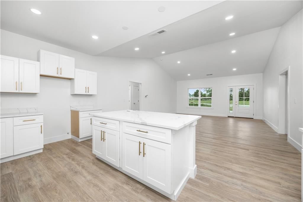 617 Catalpa Street — photo 13