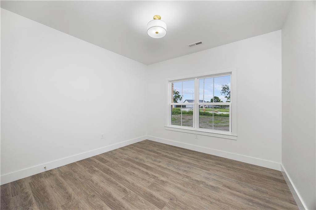 617 Catalpa Street — photo 20