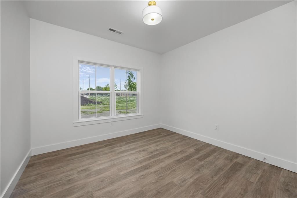 617 Catalpa Street — photo 23