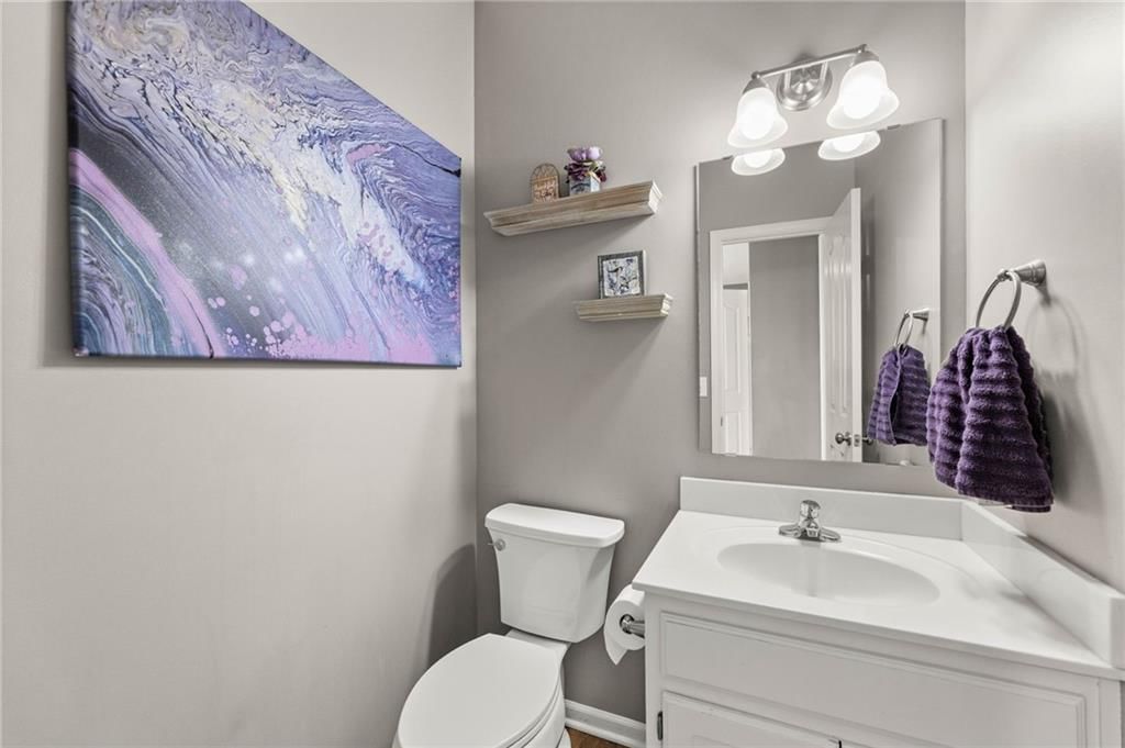 2183 W Elm Street — photo 16