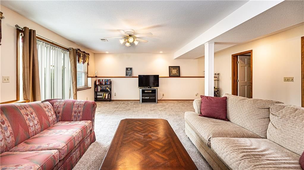 204 SE Carolina Drive — photo 25