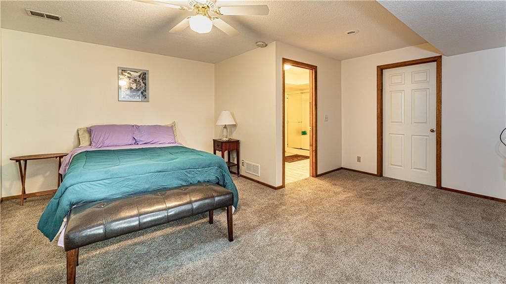 204 SE Carolina Drive — photo 31