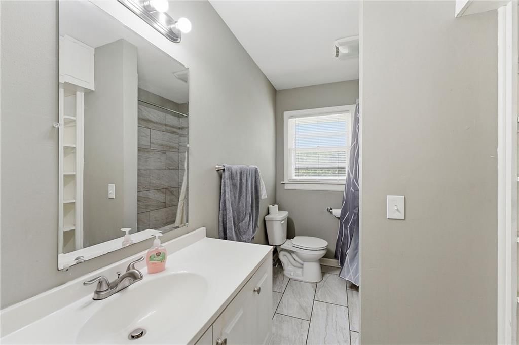 10114 White Avenue — photo 9