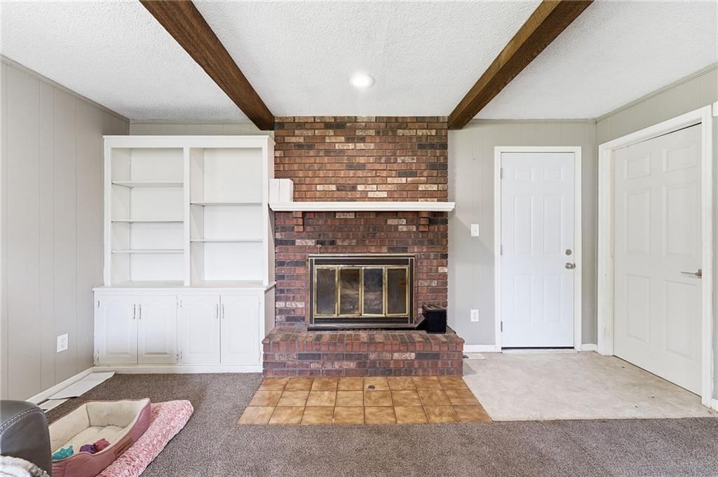 10114 White Avenue — photo 13