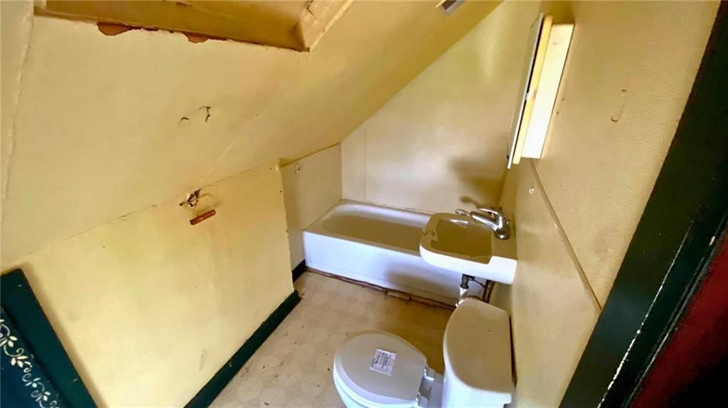 309 E Culton Street — photo 12