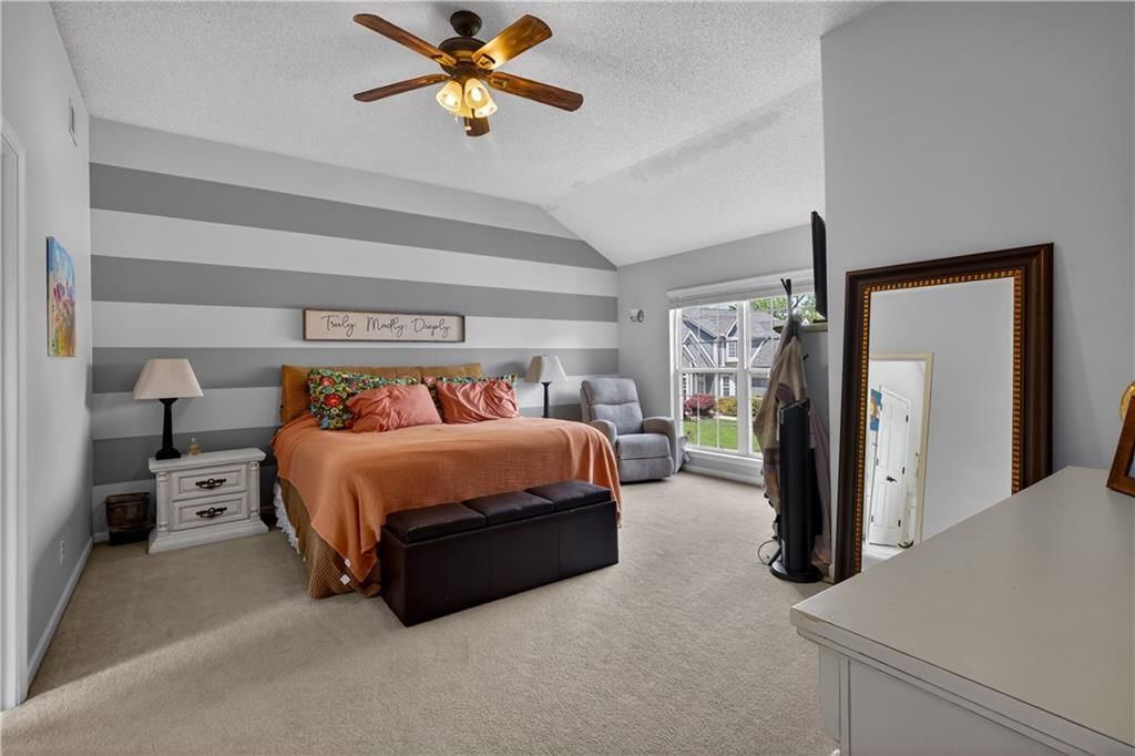 10131 Redbud Lane — photo 11