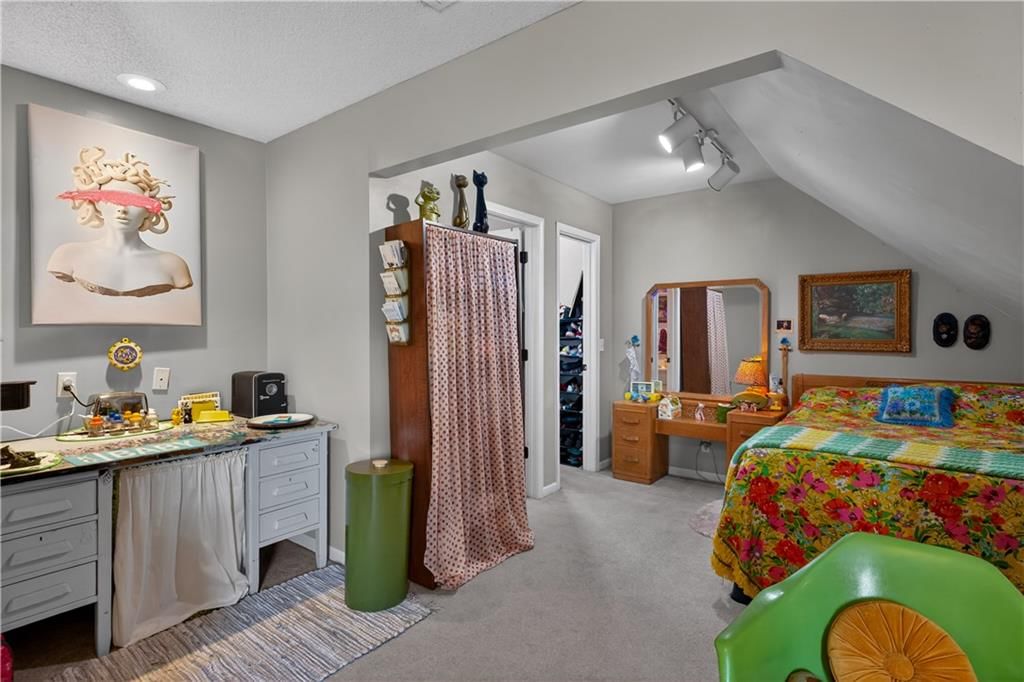 10131 Redbud Lane — photo 18