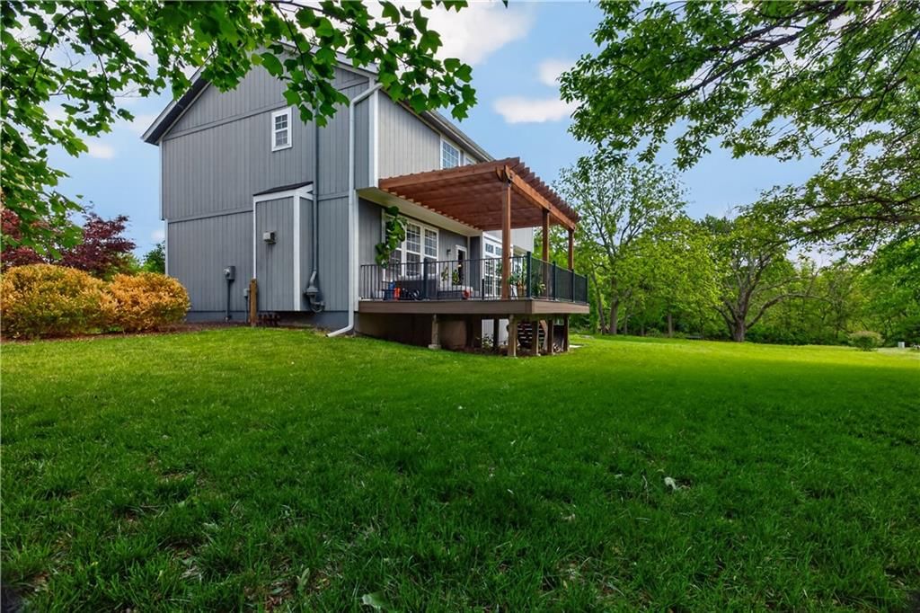 10131 Redbud Lane — photo 30