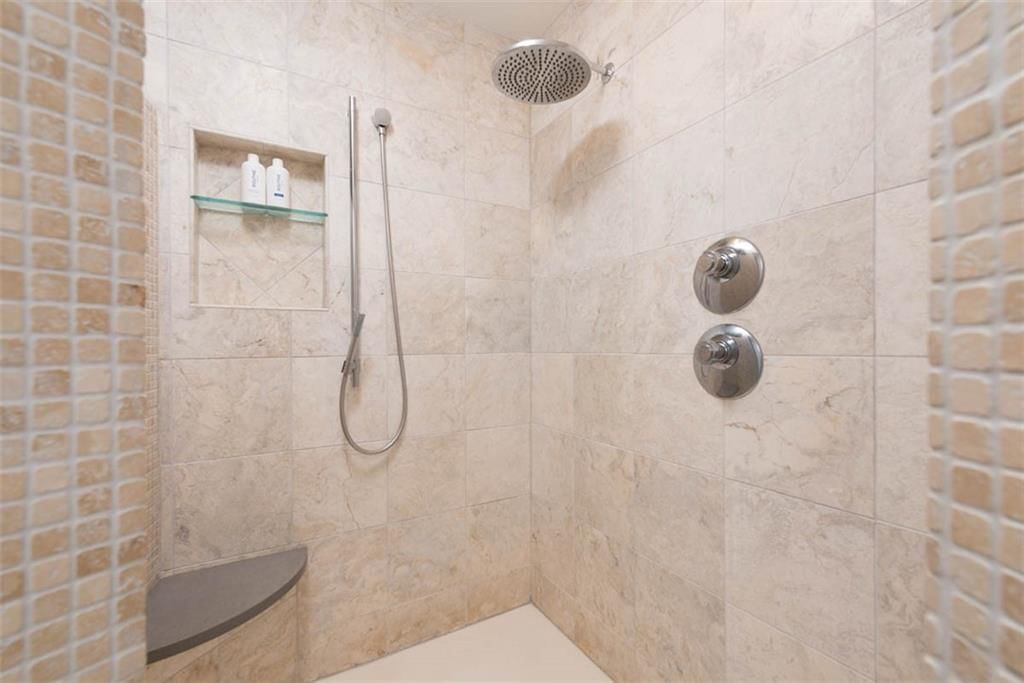 600 NW 41st Street — photo 38