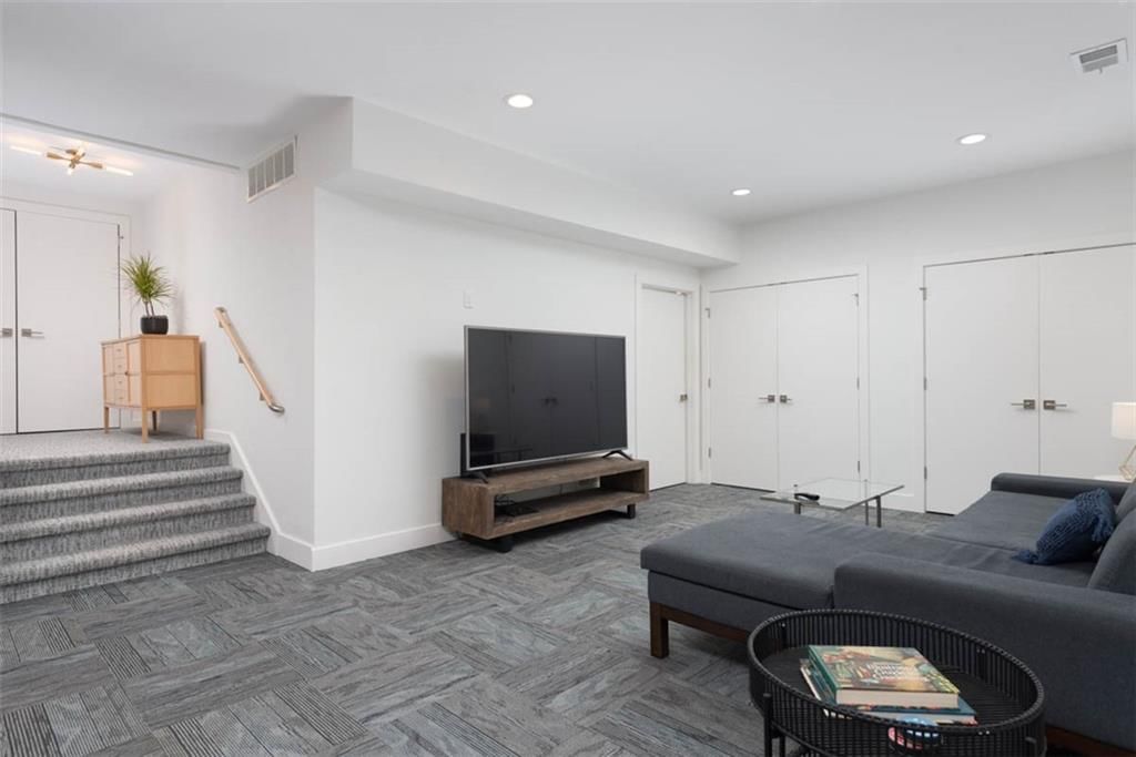 600 NW 41st Street — photo 50
