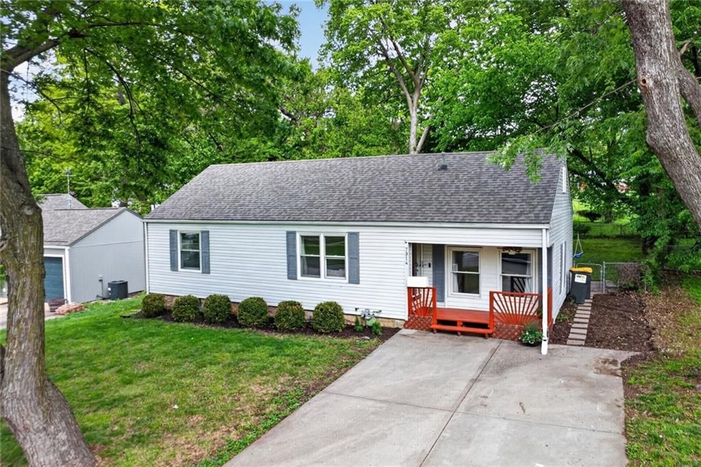 7914 W 60th Street, Merriam, KS