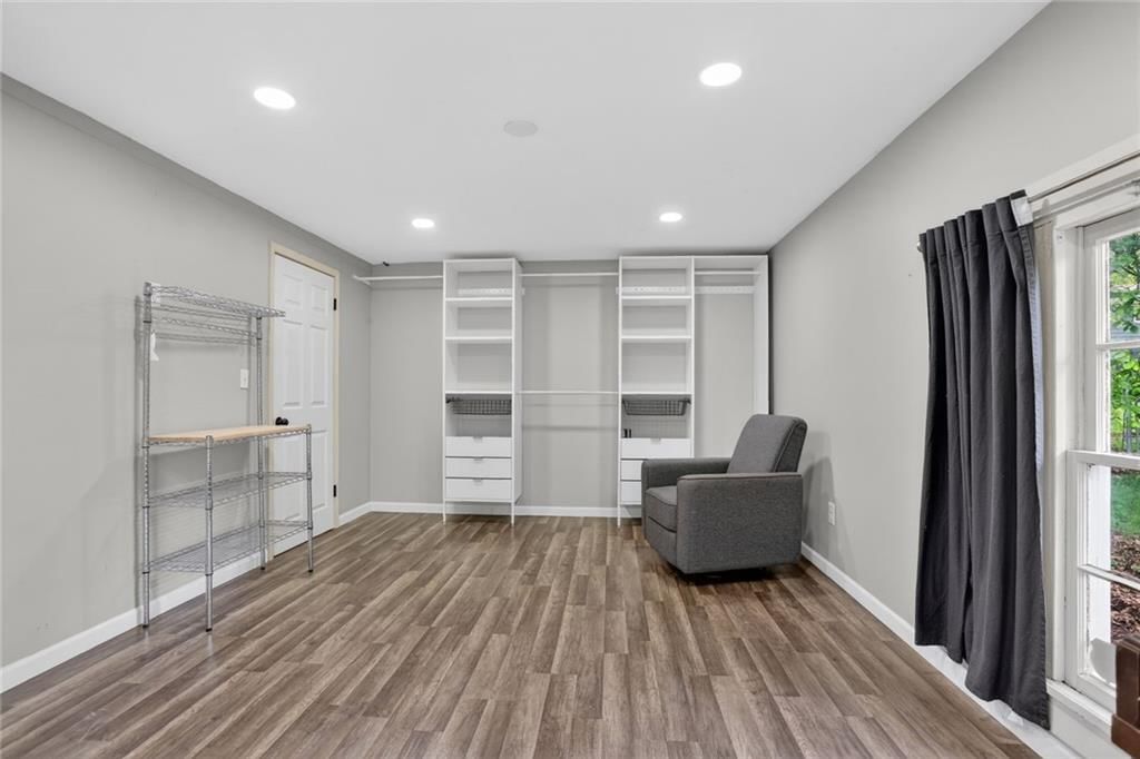 7914 W 60th Street — photo 8