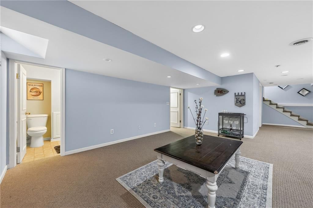 7209 N Woodland Avenue — photo 22