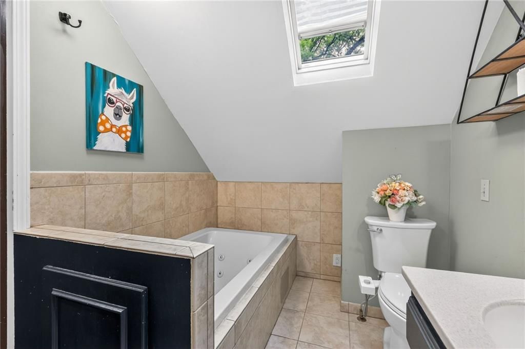 7209 N Woodland Avenue — photo 37