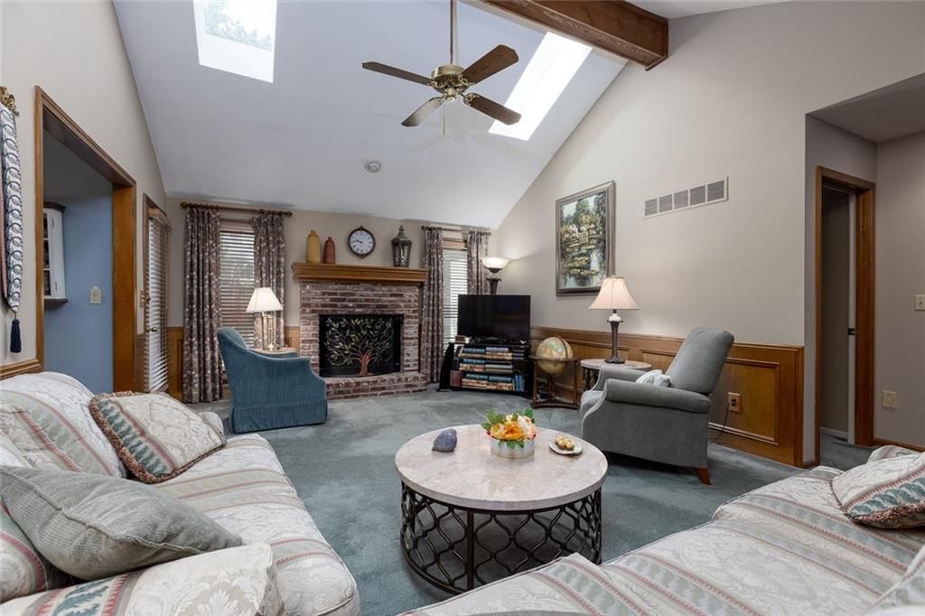 8594 Caenen Lake Court — photo 4