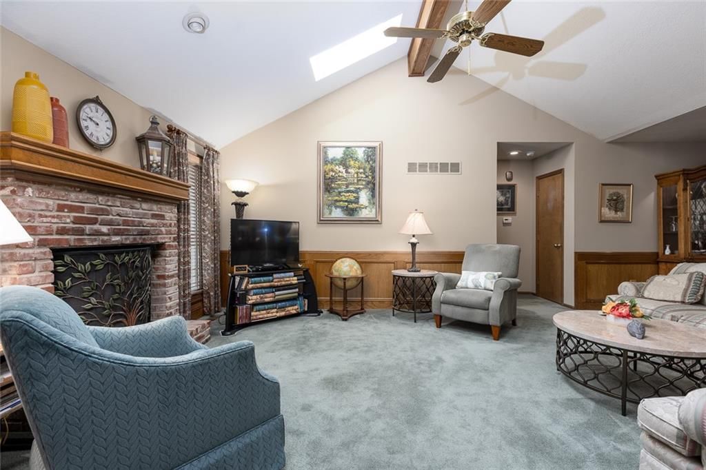 8594 Caenen Lake Court — photo 6