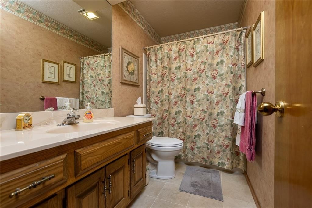 8594 Caenen Lake Court — photo 19