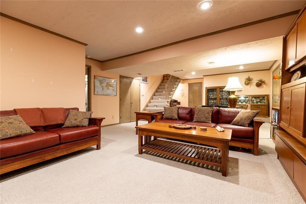 8594 Caenen Lake Court — photo 22