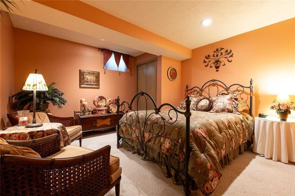 8594 Caenen Lake Court — photo 25