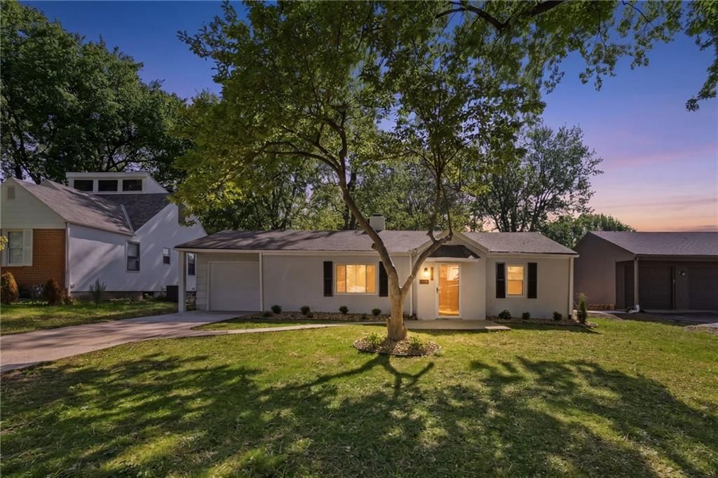 7615 Terrace Street — photo 3