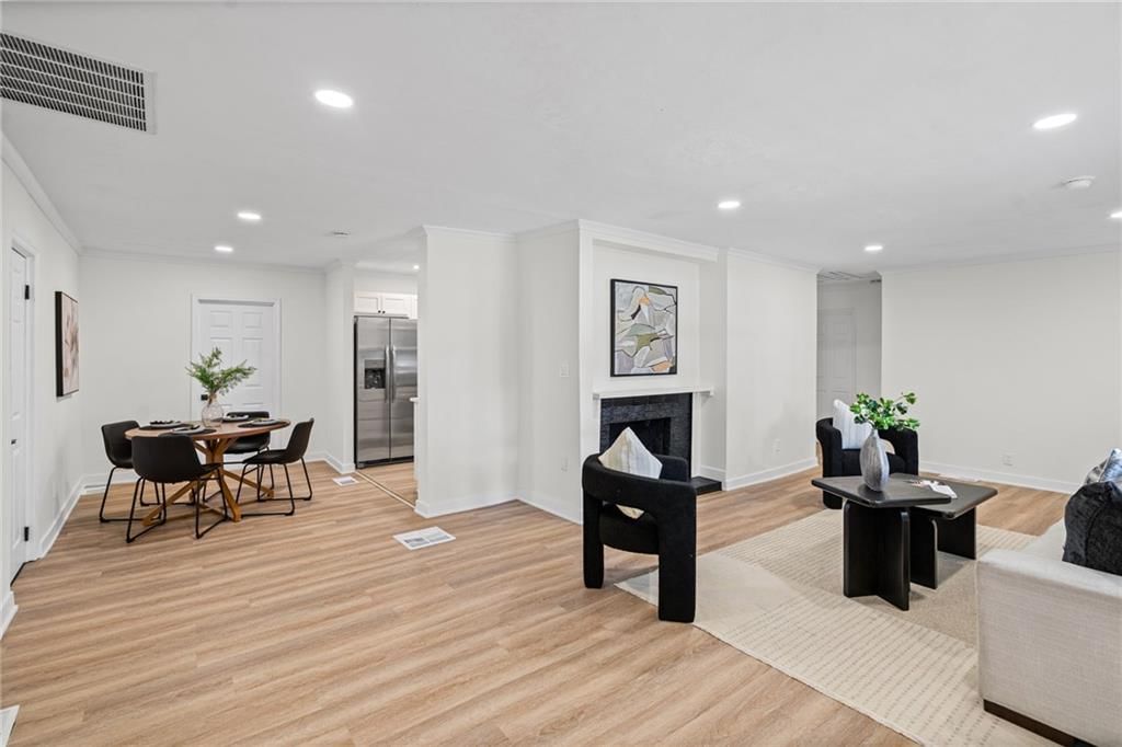 7615 Terrace Street — photo 4