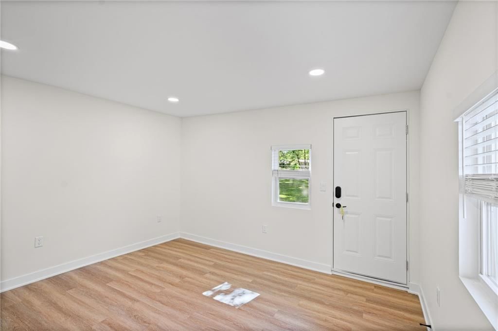 7615 Terrace Street — photo 23
