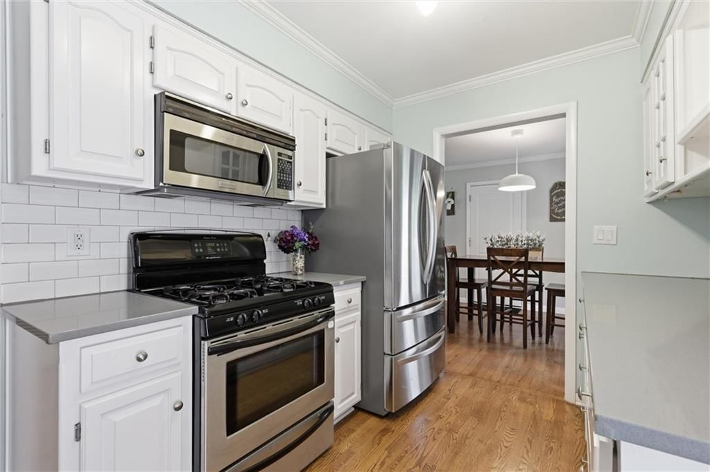 306 W 114th Street — photo 13