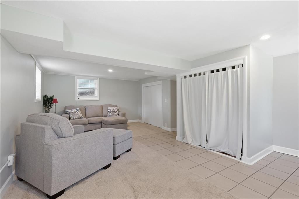 306 W 114th Street — photo 20